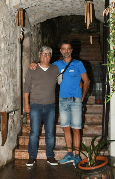 Questa immagine ha l'attributo alt vuoto; il nome del file è DSC_6276-2-385x600.jpg